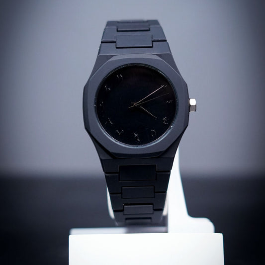 Black Arabic Aura Watch – Sleek, Lightweight Design with Premium Finish